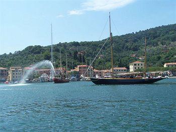 Hotel Le Grazie Porto Venere Exterior photo